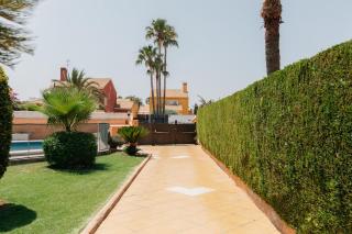 Charming brand-new loft with garden and pool - 3