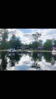 Remodeled Cabin On Shawano Lake - 1