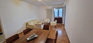 Melide Simple Basic Apartment close to Train Station - 5