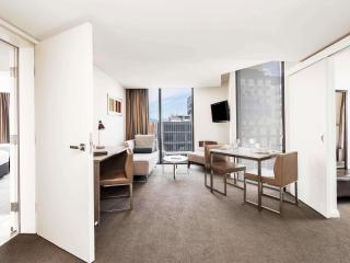 Mantra Collins Hotel - 3