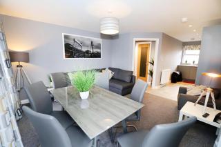 Harbour View City Centre Apartment - 9