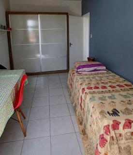 Bright 2-Bedroom Retreat with Ocean View - 1