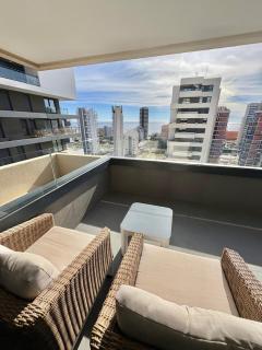Apartamento de 3 dormitorios, piscina y parking - 0