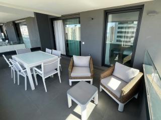 Apartamento de 3 dormitorios, piscina y parking - 7