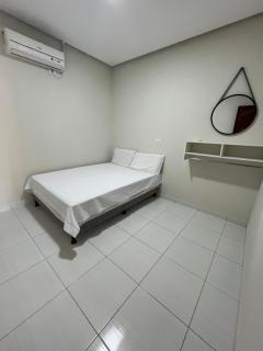 Residência 02 - SIM! ACOMODAMOS 08 PESSOAS - 1