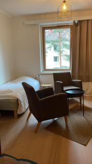 Spacious 2-bedroom apartments for a work crew or family! - 4