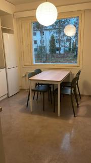 Spacious 2-bedroom apartments for a work crew or family! - 2