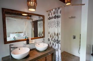 Beachfront Villa with Sunset View ! - 6