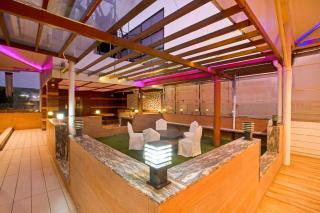 Townhouse Oak JVH Hotel Bangalore - 8