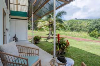 Off-Grid Getaway with Ocean Views in Paradise - 3