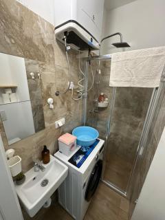 AK mini studio u centru - 8