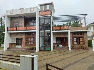 Riverbank Gardens - 2