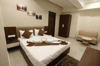 Hotel Raj Residency - 5