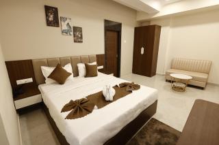 Hotel Raj Residency - 4