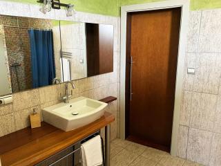 Charming House in Arjona - 5