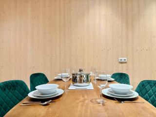 Treehouse - Alpinlake Apartments - 2