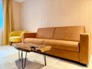 Treehouse - Alpinlake Apartments - 7