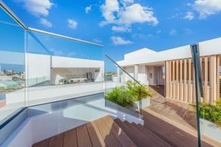 Luxury 2BR Condo w/Pool, Rooftop, GYM @ Palm Beach - 6