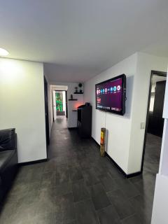 Apartamento Moderno, cerca Zona T - 8