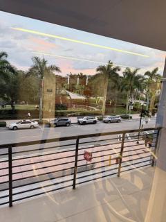 Stylish Urban 5350 Park Doral - 4