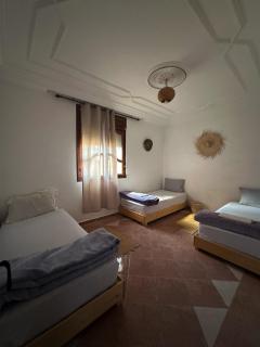 Tamraght White Hostel - 9