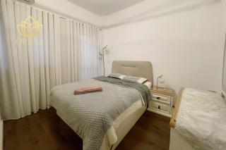 Privado Luxury Lakeview 2BR - 2