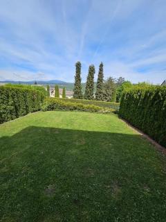 Design Apartment Velden am Wörthersee mit Terrasse & Parkplatz - 8