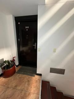 Apartamento Moderno, cerca Zona T - 8