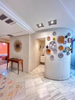 Luxury Modern Apartment City Center - 9