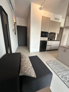 Nesseus Lux Suites - Near Unic & EUC - 9