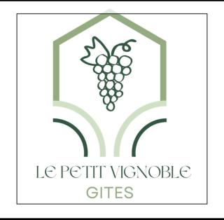 Gite Vigne - stay on a vineyard, overlooking the vines in this 2 bedroomed gite - 3