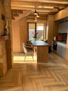 Эко-дім зі смереки з чаном, сауною, каміном і басейном на Десні, 12 км від Києва - 8