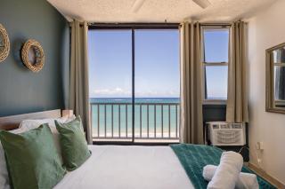 Playa Mujeres 1BDR Oceanfront Pool Parking - 5