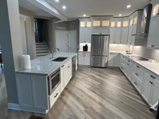 Luxury 4 BR Vacation Home Private Pool & Hot Tub Golf Views Bikes & Beach Gear - 6