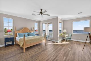 Luxury Oceanfront Island Oasis with Fishing Kayaking Paddleboarding - 7
