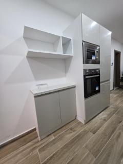 Qawra Seaside Birch Leaf - 8