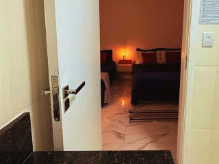 Golden Garden Hostel - 4