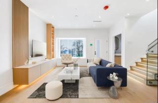 Luxury & brand-new Cozy duplex in South Vancouver - 7