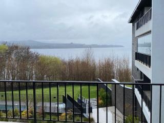 Departamento Vista al lago excelente ubicación - 2