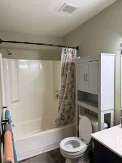 Near To CCBC ESSEX Room 202 - 1