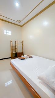 Guest House Griya Mundu Baru Kerten - 4