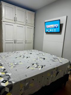 Lindo apartamento em Canasvieiras a uma quadra do mar - próximo ao Trapiche dos Barcos Piratas - 3