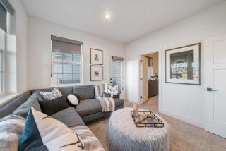 Modern Retreat for Groups with Majestic Views - 2