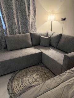 استديو بجلسة بمطبخ مستقل دخول ذاتي 06 - 1