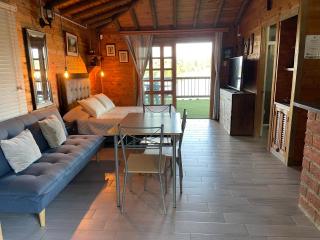 Cabaña Guatapé, WIFI, area de trabajo, muelle privado y acceso directo al lago - 9
