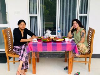 White Shine Hotel - 8