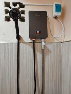 Eve's Place Transient Apartment - 8