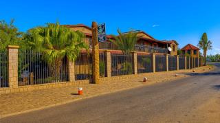 Hôtel restaurant le MIAMIAM GLOUGLOU - 0