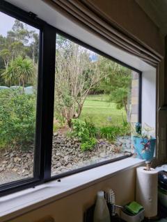 Mikimiki Valley Cottage near Tararua Park Trailhead - 5