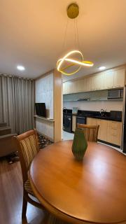 Royal Legacy Exclusive - 0